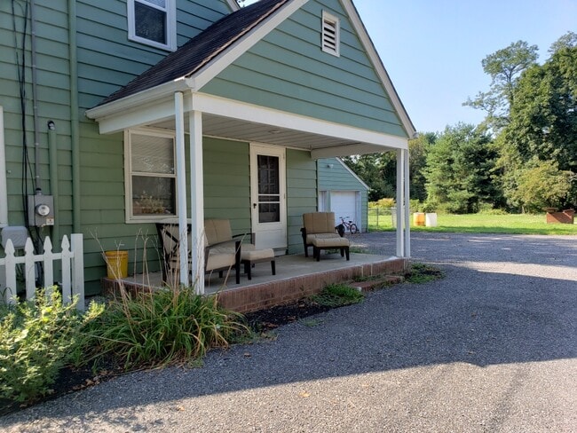 81 N Greenwich St Unit Entire home