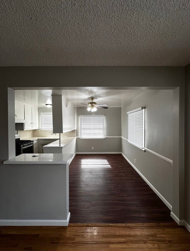 Photo - 4706 Vantage Ave Unidad 3