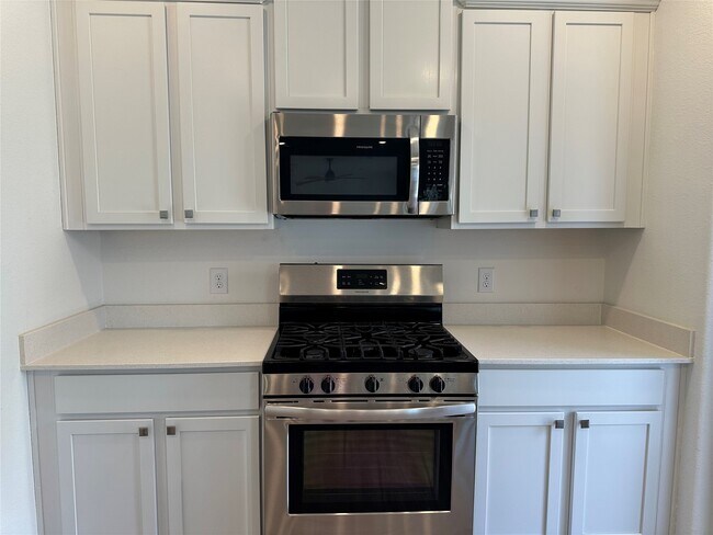Photo - 6210 Russett Elm Ct