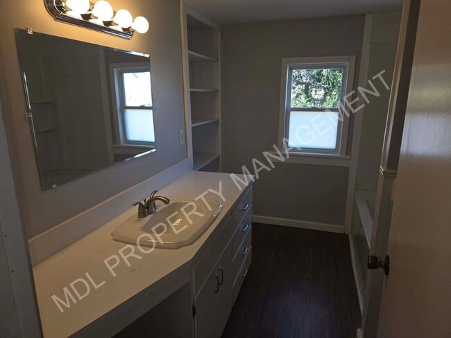 Photo - Spacious 3-Bedroom Home