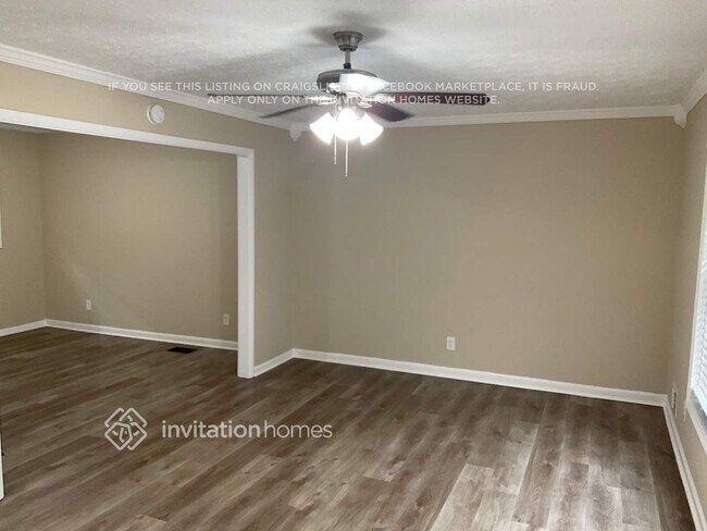 Photo - 2652 Williamsburg Dr