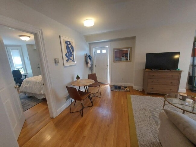 Photo - 22 Thomas Park Unit A