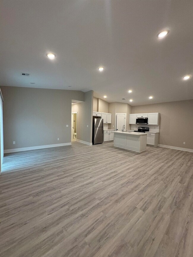 Photo - 12823 E Blake St Unit 12823