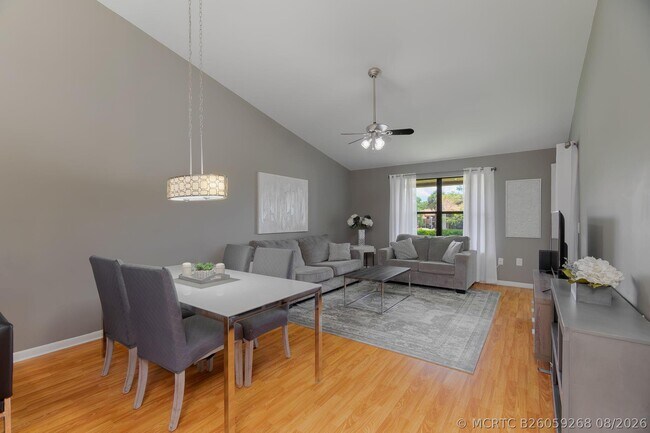 Building Photo - 13115 Belhaven Ct Unit 27