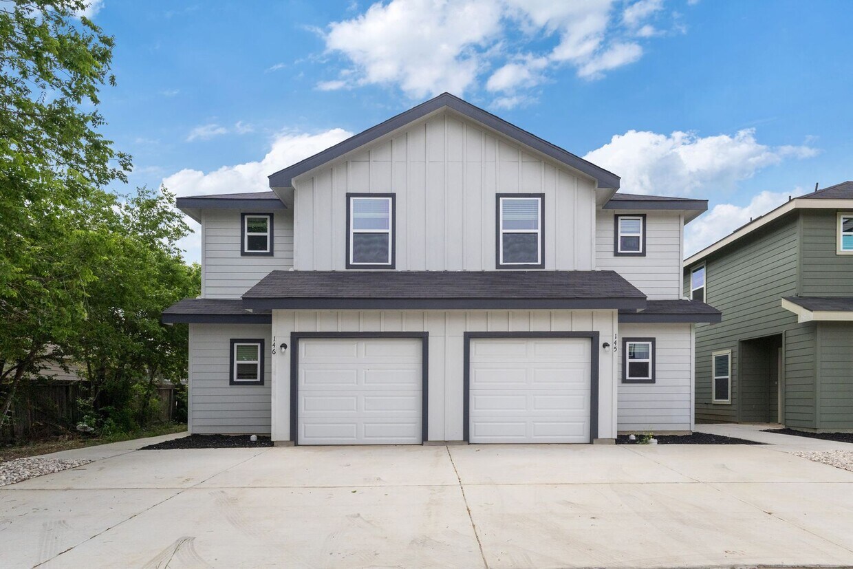 MOVE IN READY!! - MOVE IN READY!!