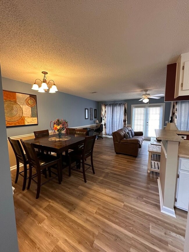 Photo - Wakefield Subdivision - Fully Furnished TD...