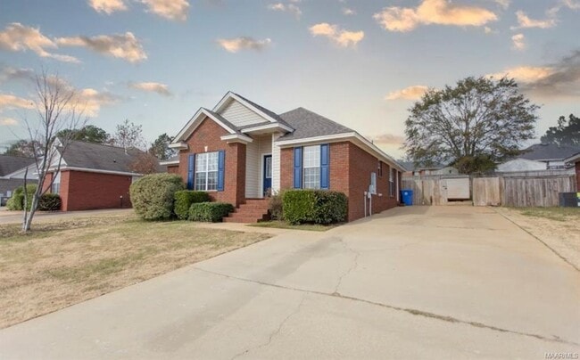 Building Photo - 521 Breckinridge Ln