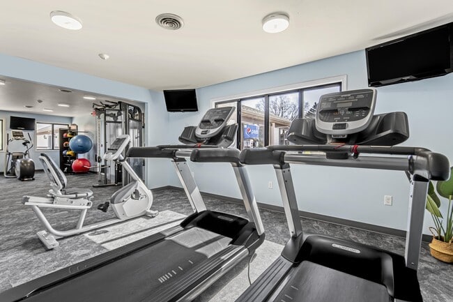 Creekwood Apartments Fitness Center