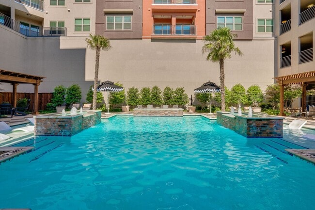 Photo - Bottle House on Main