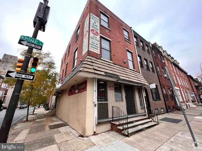 Building Photo - 1900 Pine St Unit 3R Rental