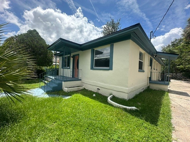 Photo - Beautifully Renovated 4 Bedroom Home With Modern Finishes