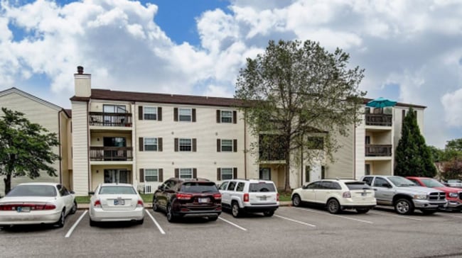 Building Photo - Spacious 1-Bedroom, 1-Bath with Fireplace ... Unit 354K