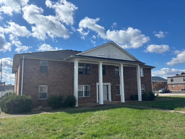 Photo - 201 Honeysuckle Ln