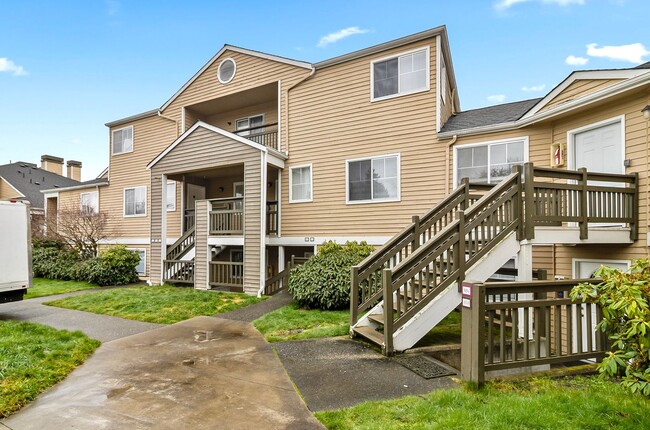 Photo - Harbour Point Blvd townhome for rent!