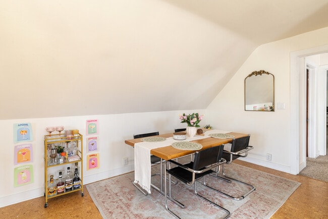 Photo - 2837 N Downer Ave Unit 2839