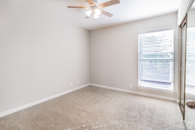 2BR,2BA-800SF Bedroom 1