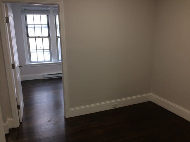 Photo - 28 Clearway St Unidad 8