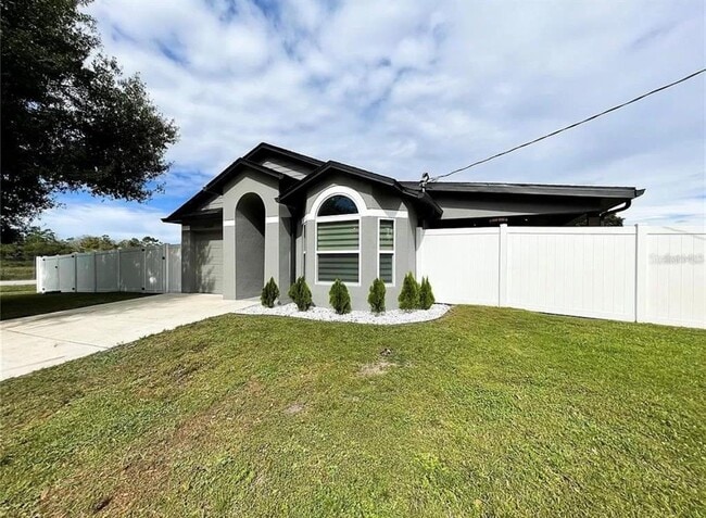 Building Photo - 18505 3rd Ave