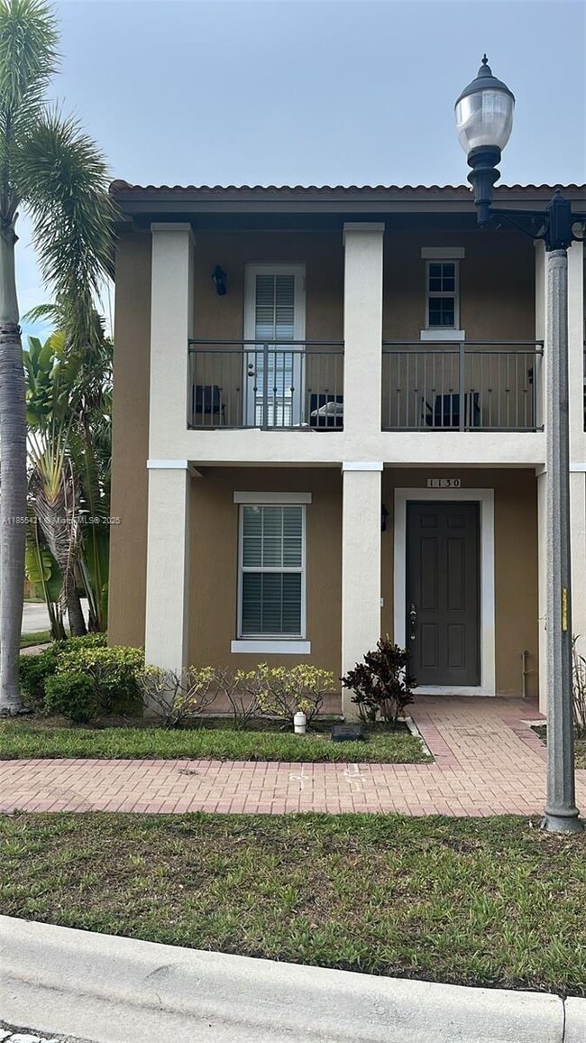 Building Photo - 1130 SW 147th Ave Rental