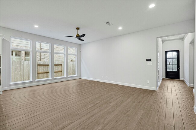 Photo - 949 Cortez Creek Dr