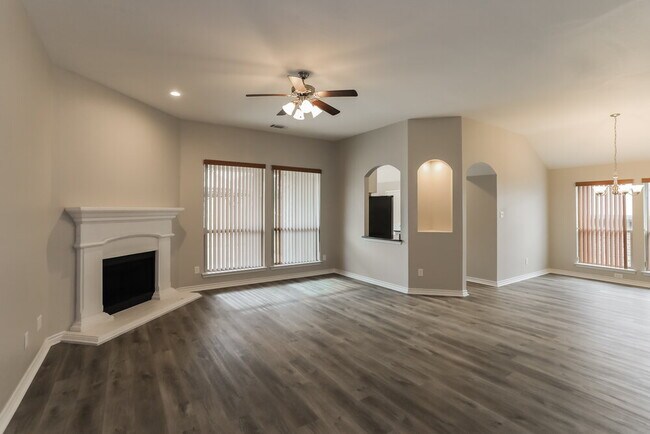 Photo - 9221 Barbara Dr