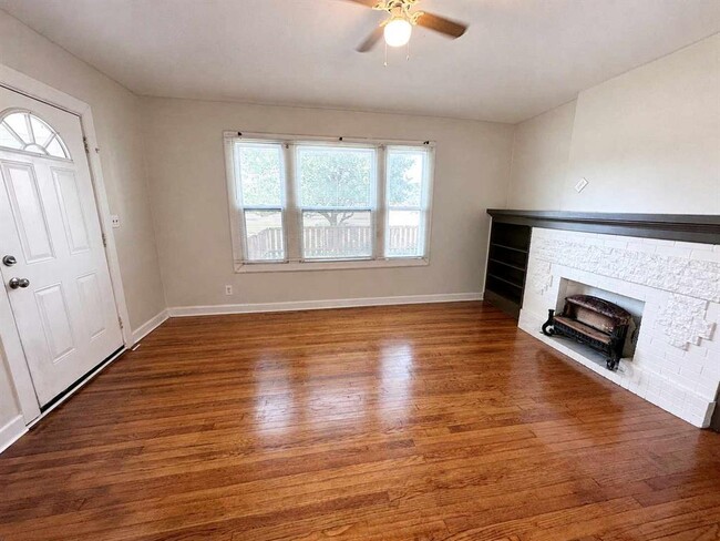 Photo - 2305 NW 15th St