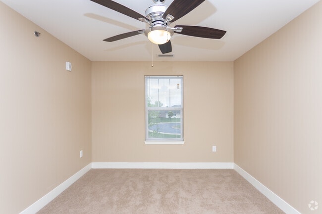 2BR, 1BA - 911 SF - Senior Homes of Findlay