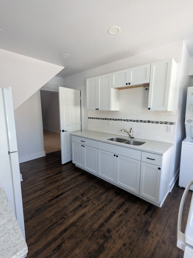 602-604-604 S 9th St Unit 602