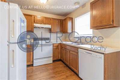 Photo - 5835 Shadydell Dr