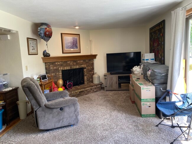 Photo - 1121 W Ridgeview Dr