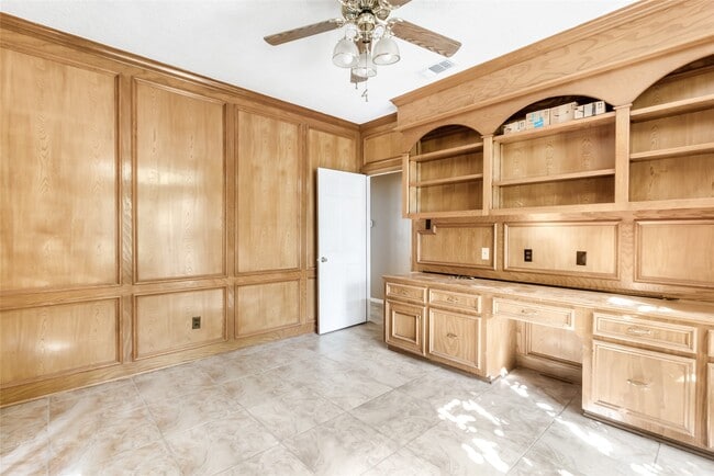 Building Photo - 16222 Rutley Cir