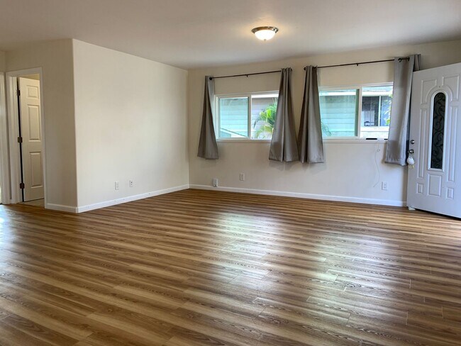 Chee, Sandra - Chee, Sandra Apartment Unit Upper