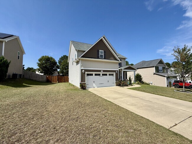 489 Wood Point Dr