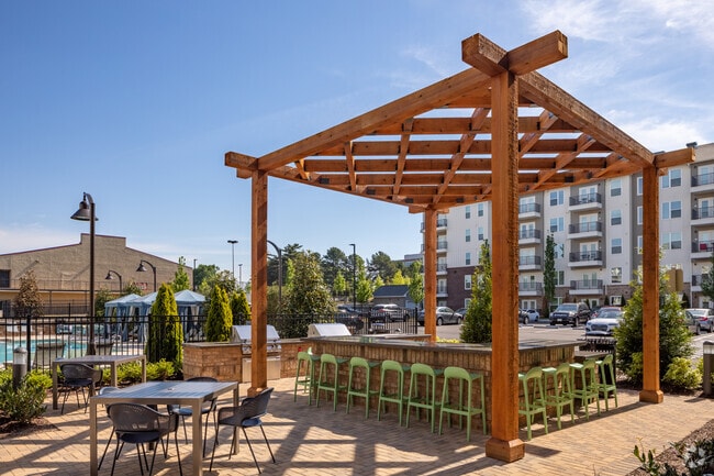 Community Grills and Bar