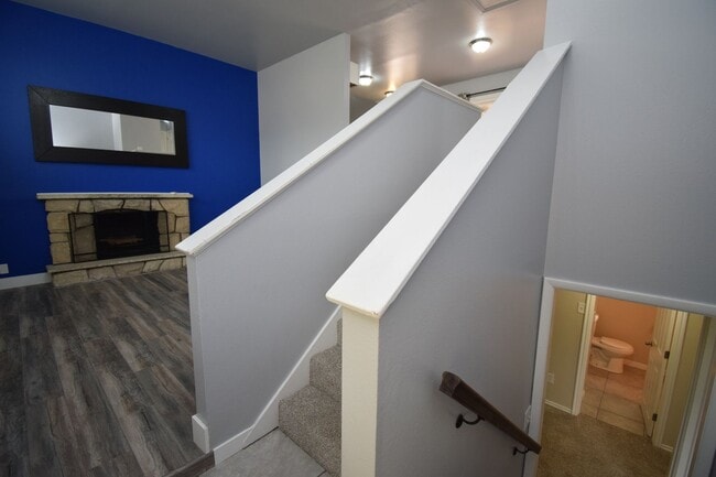 Photo - Comfortable Kearns 4-Bed Home with Spacious layout & Private Yard