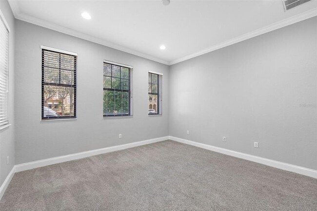 Photo - 6039 Printery St