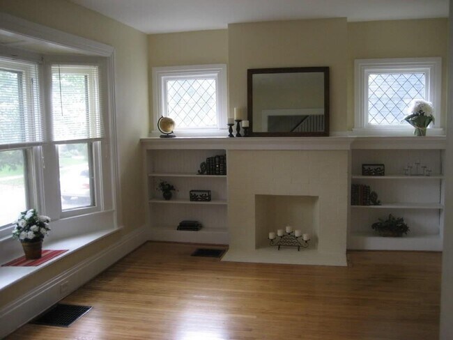 Photo - 7 Berkshire St Unit 7 Berkshire St