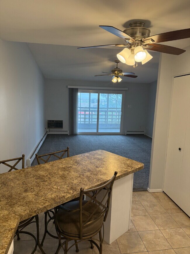 Photo - "Charming 1-Bedroom Condo Retreat in the Heart of Denver – Spacious 855 Sq Ft!" Unit #6D