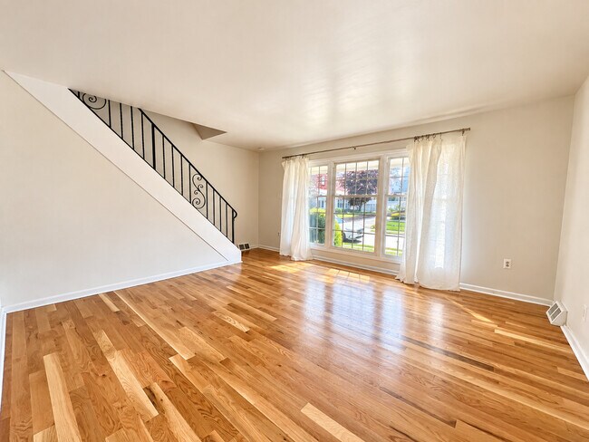 238 Bailey Rd