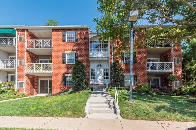 Building Photo - 112 Castletown Rd Unit 101 Rental