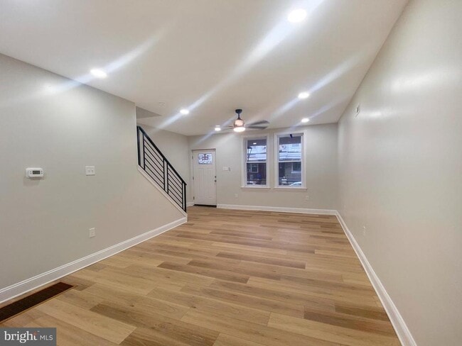 Photo - 5860 Osage Ave