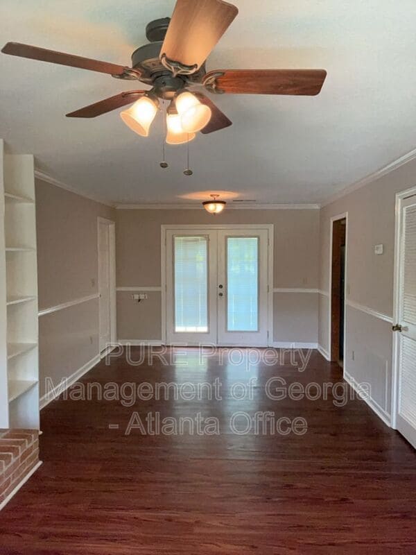 Photo - 1386 Stonehenge Ct