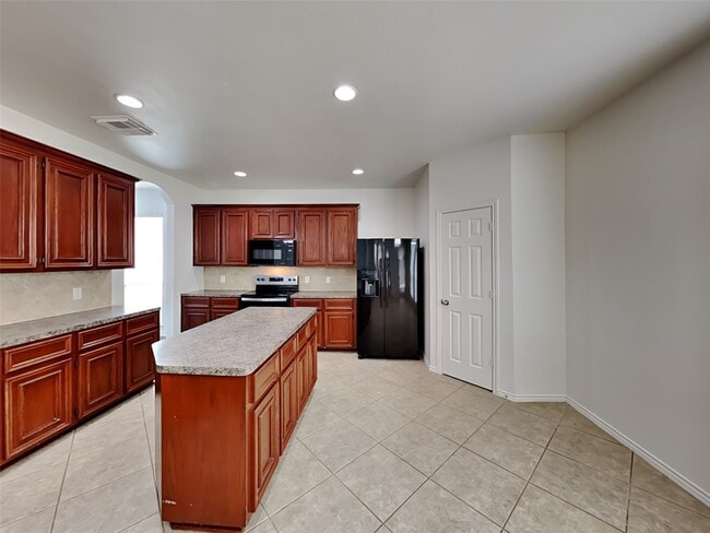 Photo - 15818 Shoreline Terrace Dr