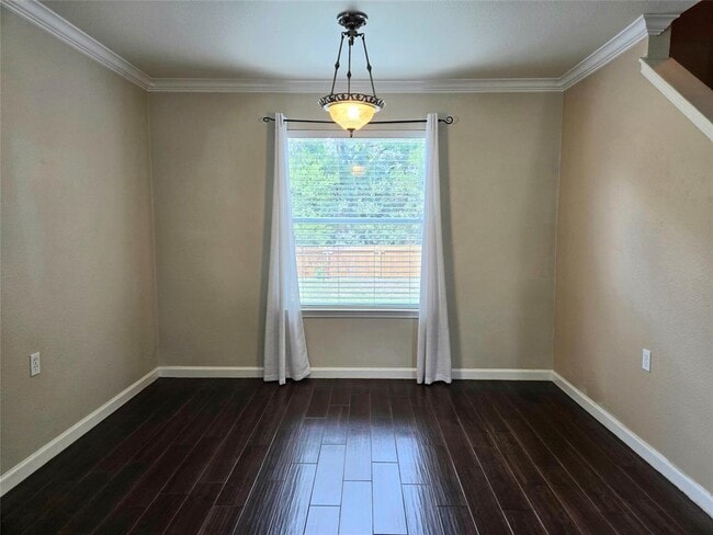 Photo - 809 Sheraton Ave