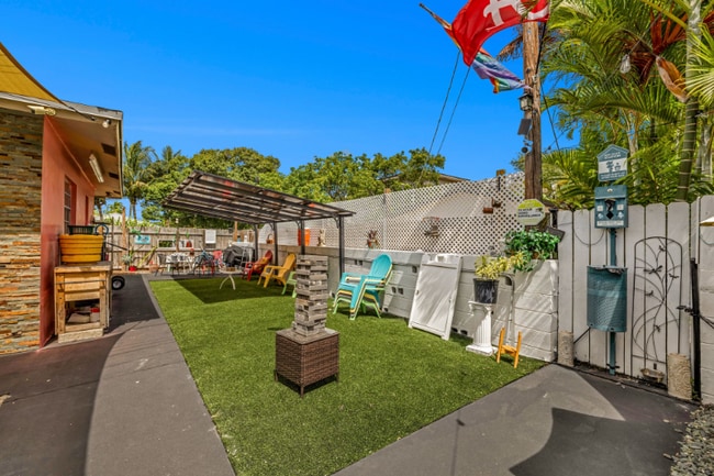 Photo - 1035 - 1037-1037 NE 32nd St Unit TQR