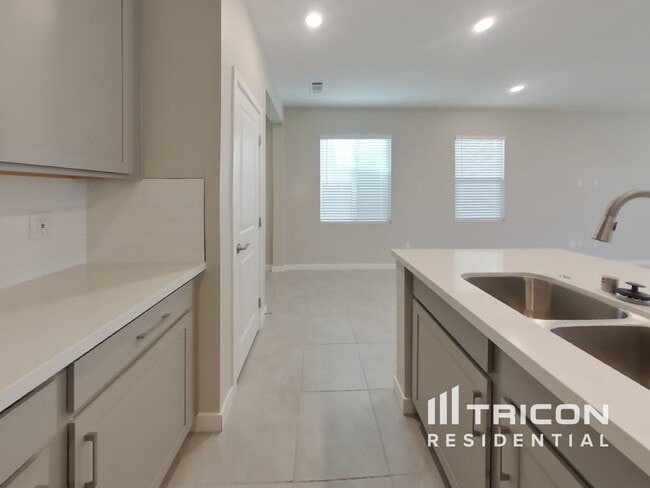 Photo - 6726 Palmer Crst St