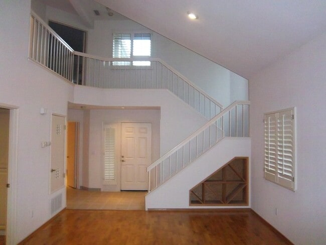 Photo - This amazing 2/3 with Den condo won't last!