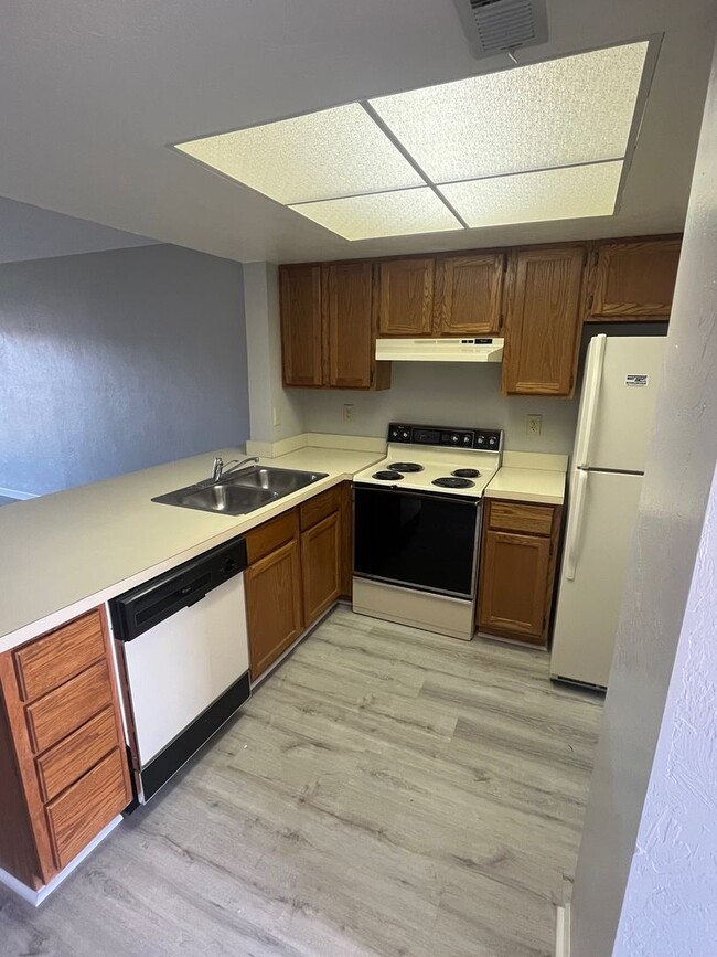 Photo - Tradewinds I Unit 2405