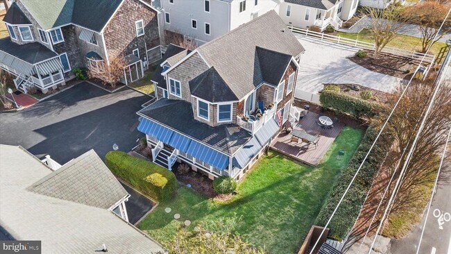 330 Garfield Pkwy