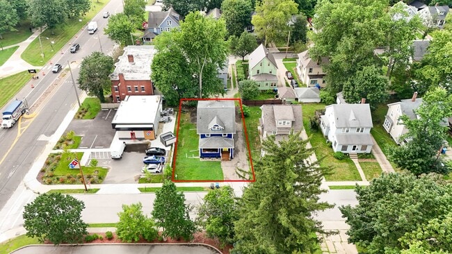 114 Linden Rd